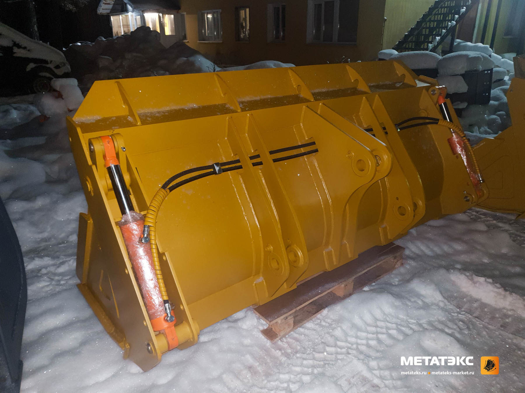 Купить челюстной ковш для фронтального погрузчика Komatsu WA200 объемом 1,6  куб. метра